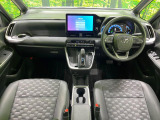 ヴォクシー 1.8 ハイブリッド S-Z 