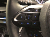 【ステアリングスイッチ】左です。ハンドルから手を離さず、運転に集中したまま手元でオーディオ操作等ができます。