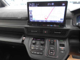 純正ナビ(LXM-247VFLi)装備です。
