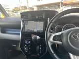 この度は、当店の車両をご覧頂きまして誠にありがとうございます。当店では、遠方ご登録・ご納車(別途費用要)や最長120回の分割お支払い(事前審査要)も承っております。ご不明な点は、お気軽にご相談下さいませ。