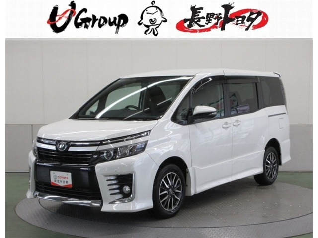 トヨタ ヴォクシー 