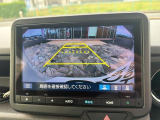 バックカメラも付いています。駐車の時に便利なのはもちろんの事、後方死角にいる子供たちに気が付くことができるので安心安全ですね