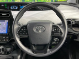 【純正革巻きステアリング】上質な革を使用することで、手にしっかり馴染みとても運転しやすいハンドルです♪