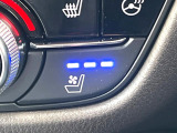 【シートベンチレーション】夏場は涼しい風でお尻や背中の熱やムレを防ぎ、冬はエアコンよりも早く温まってポカポカに!季節を問わず快適に過ごせます。