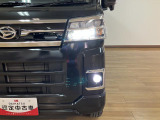 LEDヘッドライト・フォグランプも装備です!