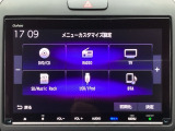 多彩な機能がいっぱいでフルセグ対応でCD録音やDVD、Bluetoothにも対応してますよ(^^)/