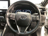 ハンドルは車を運転する上で、ずっと握っている重要なパーツです。手にフィットする物がいいですよね♪