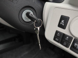 ダイハツディーラーでは『ダイハツ認定中古車』という基準を設け、車選びに詳しくないお客様でも『安心して選べる』をご提供しています。