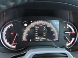 確認しやすいメーターパネルで運転をサポート!