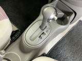 発進時から滑らかに加速する無段階変速のCVTはストップ&ゴーの多い街の中も快適です