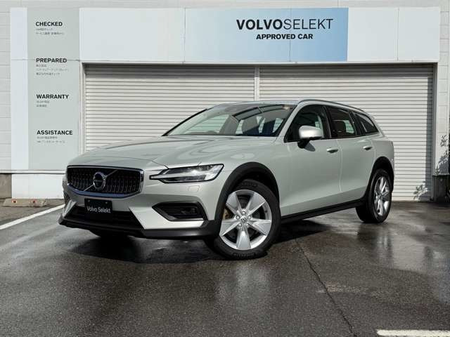 V60クロスカントリー B5 AWD 4WD 