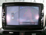 アラウンドビューモニター!空から見下ろしているかのような映像を映し出します。駐車時には安心ですよね♪