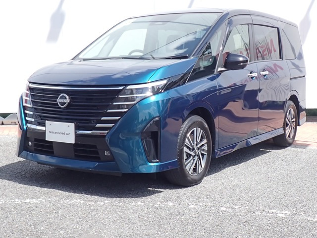 セレナ 1.4 e-POWER ハイウェイスターV 