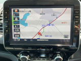 カーナビが装備されており、目的地までのルート案内や渋滞情報の確認がスムーズに行えます。