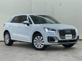 アウディ Q2 30 TFSI スポーツ