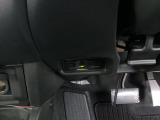 ビルトインタイプの【ETC】で見た目もスッキリ。高速道路の利用にとても便利です。