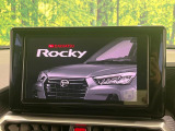 【純正ナビ】人気の純正ナビを装備。オーディオ機能も充実しており、Bluetooth接続すればお持ちのスマホやMP3プレイヤーの音楽を再生可能!毎日の運転がさらに楽しくなります!!