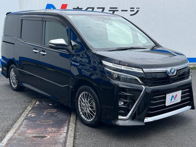 トヨタ ヴォクシー 1.8 ハイブリッド ZS 煌II の中古車詳細 (50,105km