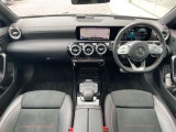 CLAクラス CLA200d AMGライン 