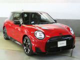 フロントフェイスはMINIアイコンとして永らく愛されるデザイン性の良さと、ブランドの魅力を感じる事ができます。