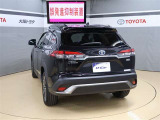 踏み間違い時サポートブレーキ(パーキングサポートブレーキ)は、センサーで前後をしっかり感知。間違えてアクセルを踏んだ時も障害物をいち早く察知し、衝突被害軽減ブレーキをかけます。