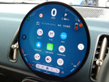 Apple CarPlayやAndroid Autoなど様々なアプリケーションがインストールされています!