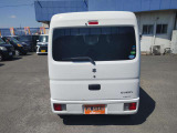 目玉車がいっぱい!広々展示場には豊富な在庫がございます!