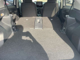 フラットに折りたたむことが出来ますので荷物をたっぷり積めますよ!
