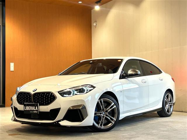 2シリーズグランクーペ M235i xドライブ 4WD 4WD 修復歴無し