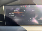 前方車両との衝突防止のサポート機能やアクセルとブレーキを踏み間違えた時のサポート機能など、安全装備が充実してて心強いです!!