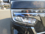 明るいLEDヘッドライトで、夜道も安心して運転して頂けます。