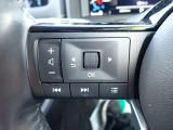ステアリングスイッチが装備されておりステアリングから手を離す事無くオーディオ類の操作が可能ですので非常に便利です♪