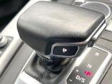 ●MTモード付きAT:通常は自動でおこなわれる変速(ギアチェンジ)をドライバーの操作によって意図的に変えられるシステムです。より一層普段のドライブをお楽しみいただけます!