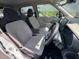 乗り降りしやすい運転席