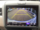 純正9インチナビ装備!バックカメラも見やすくてフルセグTVやブルートゥースも対応です。