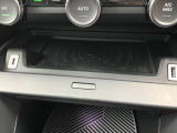 スマホを置くだけで充電が可能