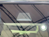 ホンダセンシング搭載。誤発進抑制機能・路外逸脱抑制機能・歩行者事故低減ステアリング・車線維持支援システム・先進車発進お知らせ機能など多彩な先進安全機能でより安全で快適なドライブを支援します。