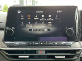 車載用のオーディオシステムです。音楽やラジオを楽しむことができ、ドライブをより快適に、楽しいものにしてくれます。