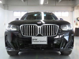 一目見てBMWと解かるスポーティーなフェイス