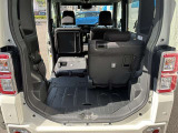 シートが倒せて荷物も楽々