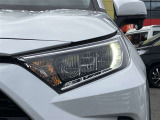 LEDヘッドライト搭載。くすみ等もなくクリアな状態です!