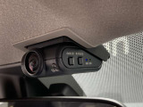 万が一の場合、役立つ可能性が有る前方と室内ドライブレコーダー付いてます!