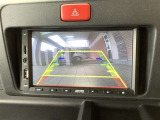 パックモニタ-も装備しております。車庫入れの苦手なお客様、もうご心配いりません。重宝してくれると思います。