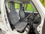 もちろん車内はキレイです♪よりクリーンな状態をキープしたいお客様には『ナノゾーンコート』がおすすめ!新型コロナウイルス対策や、除菌・消臭に効果を発揮し多くの方にご好評いただいております。