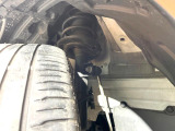 お車を安心してお乗りいただく為には、足回りの定期点検が欠かせません。サービスサポート(有償保証)では無料点検もご提供しており、安心のカーライフをお過ごしいただけるサポート体制が整っています。