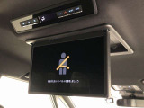 後席モニターが付いています。ロングドライブも退屈せずにお過ごしいただけますよ♪