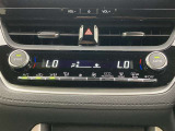 オートエアコンは温度を設定するだけで、自動で風量などを設定してくれます。運転しながら操作も必要ないので、安全性も向上します。