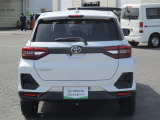 明るく広々、落ち着いた店内では、中古車のご検討・ご購入のほか、携帯電話(au)の購入等、様々なご相談に幅広く応えていきます♪
