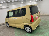 痛みの出やすい運転席シートの角、フロアマット、座面、ともに良好です