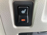 冬の寒い朝でも快適♪ 運転席シートヒーター付です